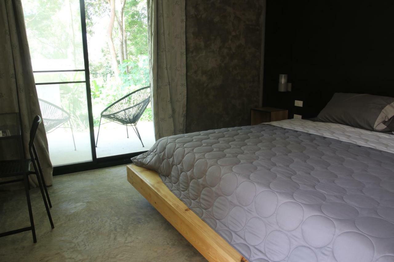 Lazy Republique Resort