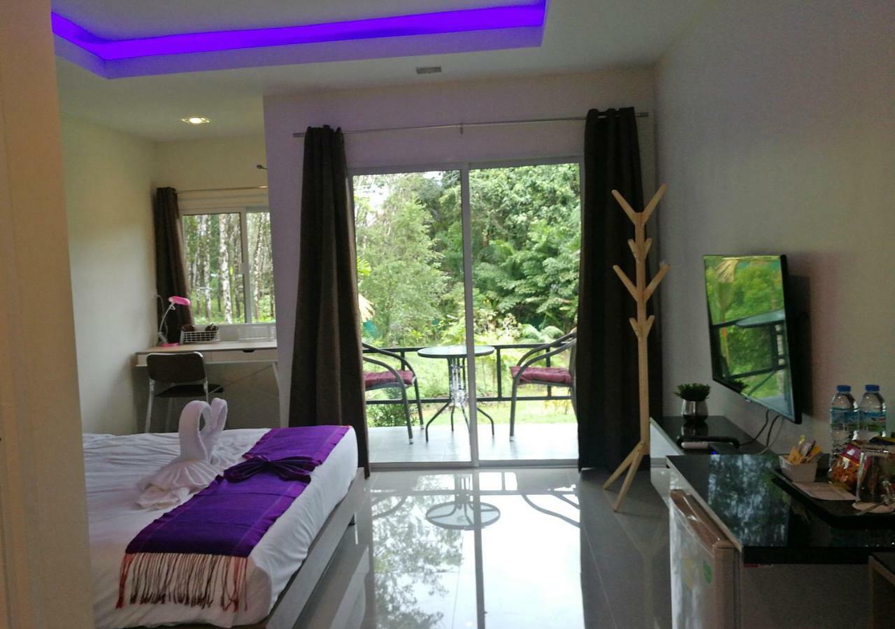 Chomphu Resort 3*