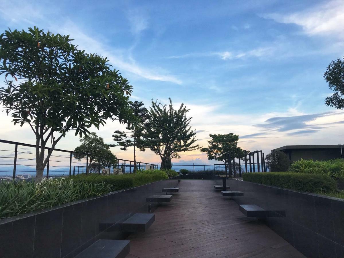 The Astra Apartamento Chiang Mai