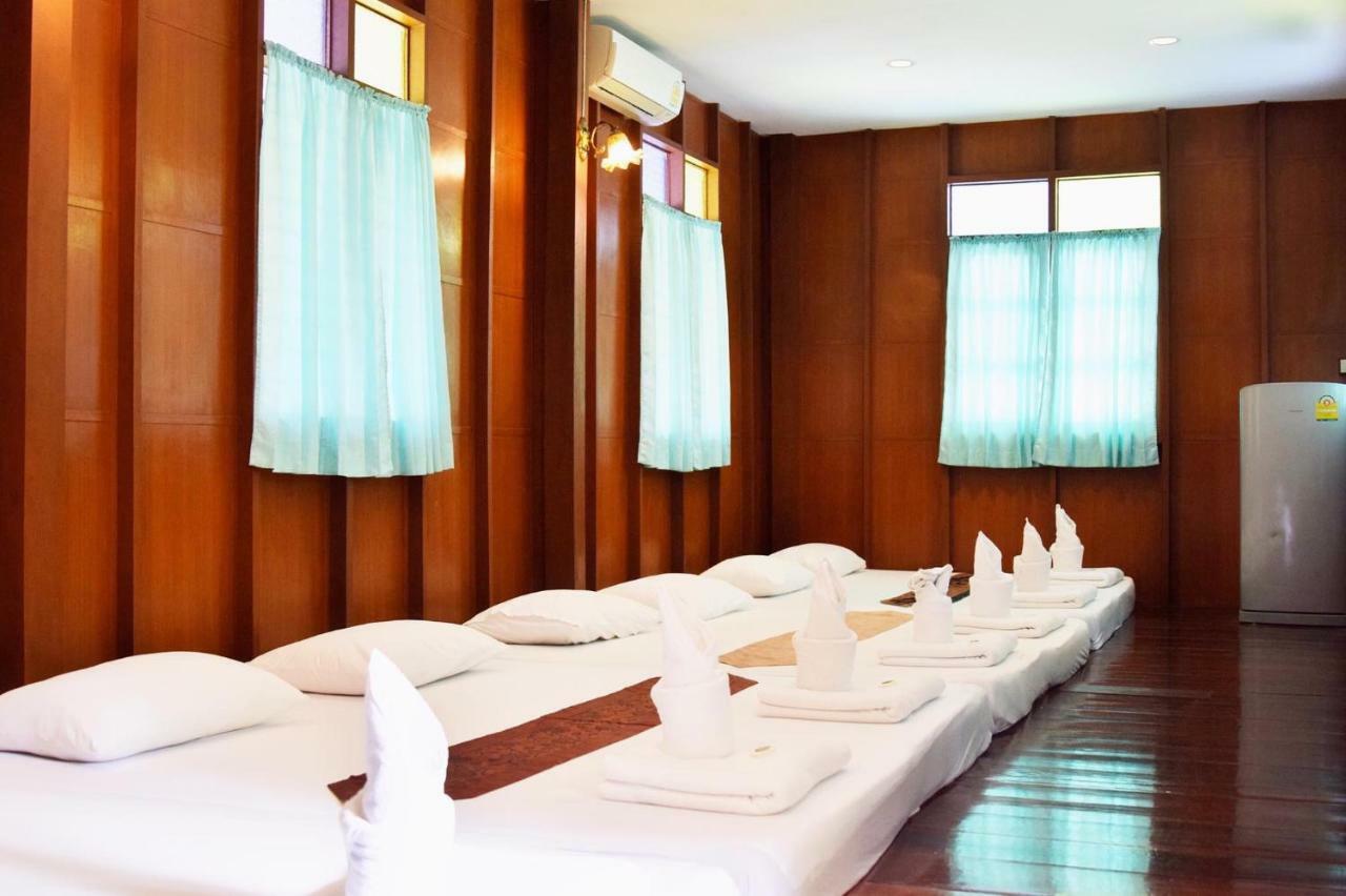 Resort บ้านกรนรา Baan Kornnara 3*