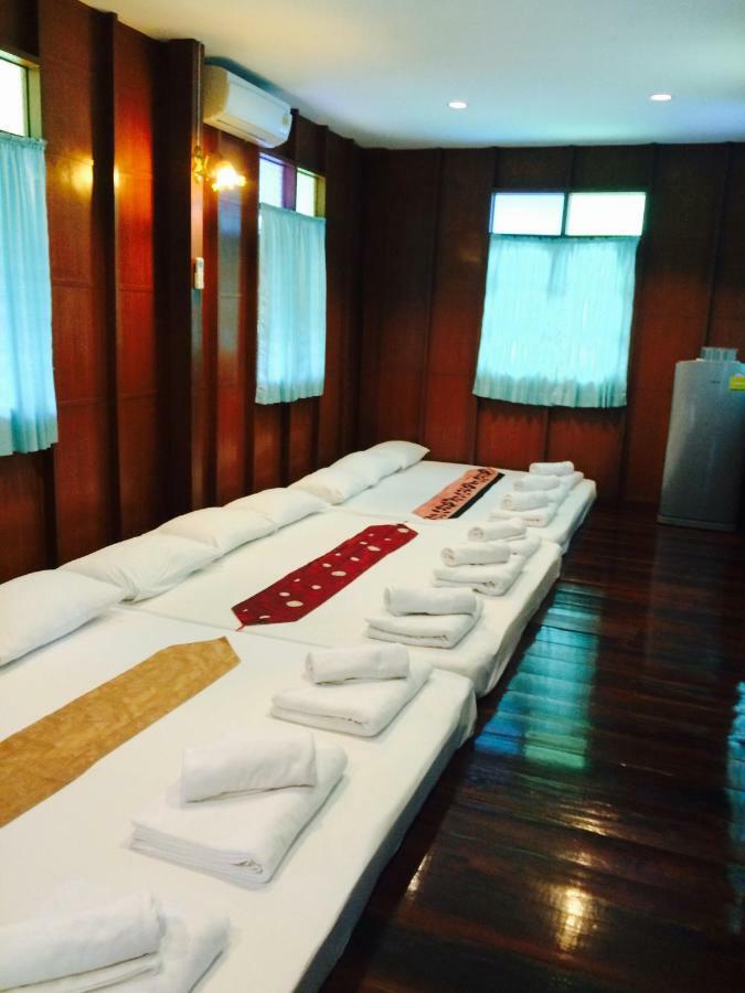Resort บ้านกรนรา Baan Kornnara 3*