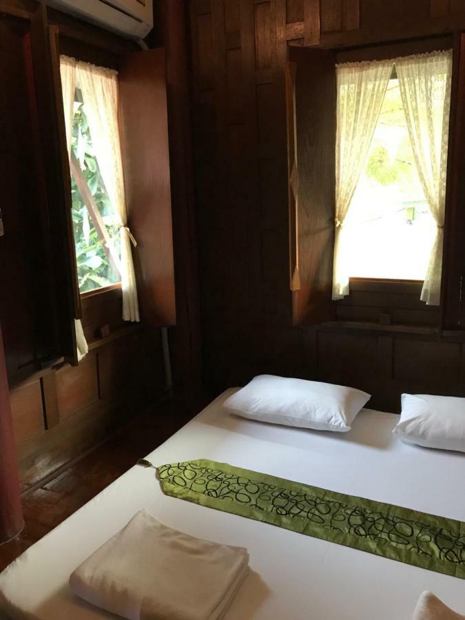บ้านกรนรา Baan Kornnara Amphawa