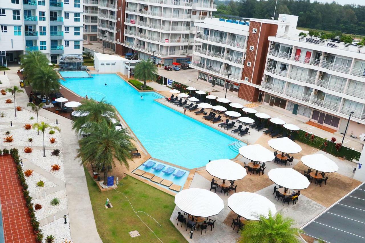 Grandblue Condominium#702 Seaview Topfloor Maephim Rayong * Mae Phim