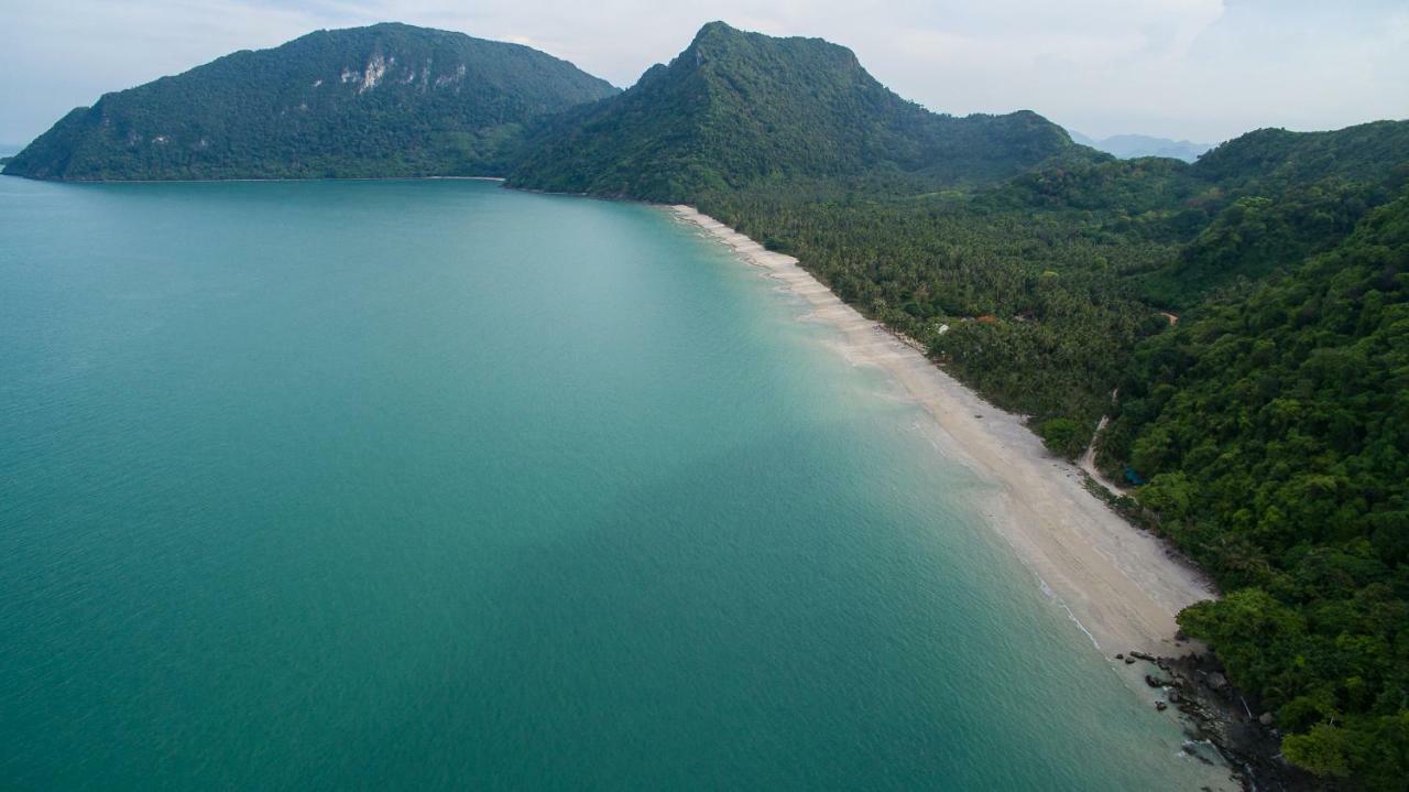 Hotel Baan Thong Ching 4*