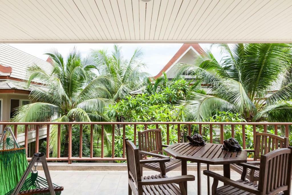 Baan Talay Samran 4 Bedrooms With And 3 Pools