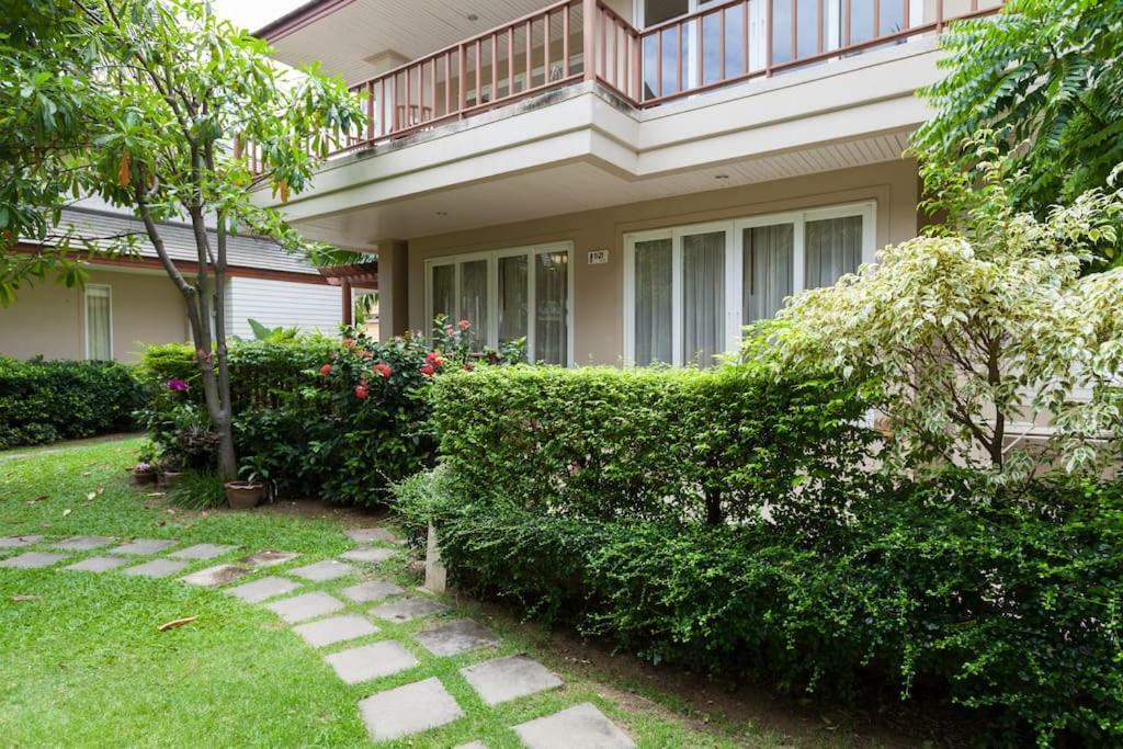 Baan Talay Samran 4 Bedrooms With And 3 Pools