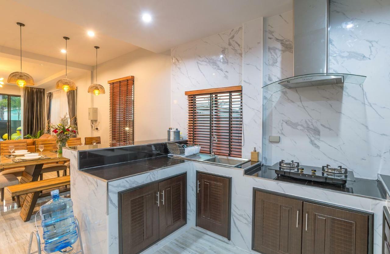 De Nathai Private Pool Villa *