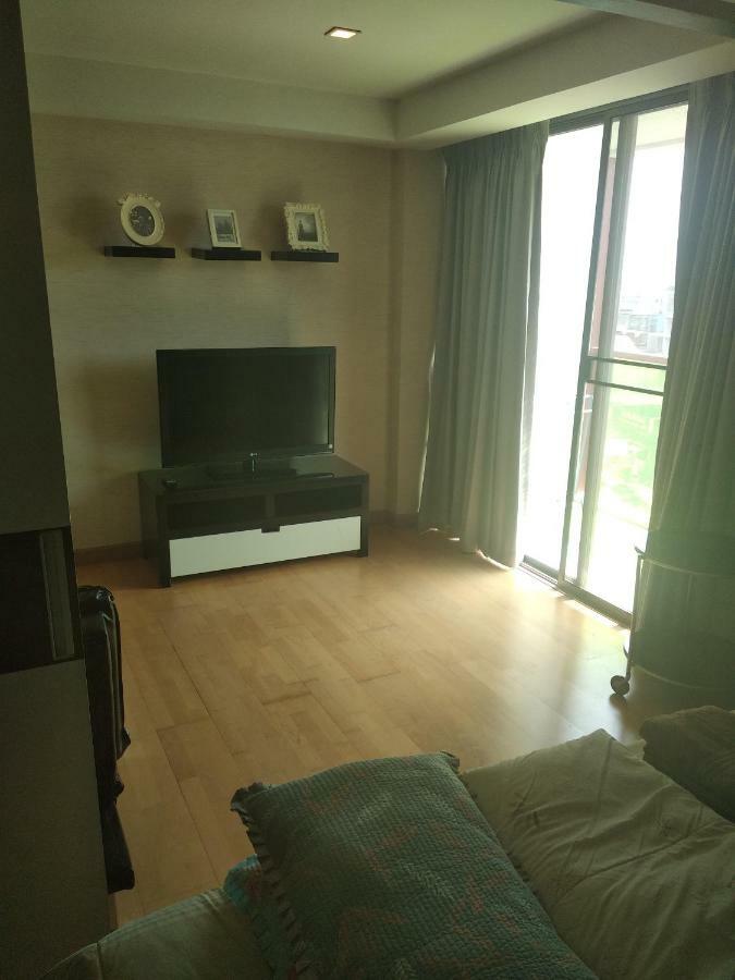 Beach Rocco Condominium * Hua Hin