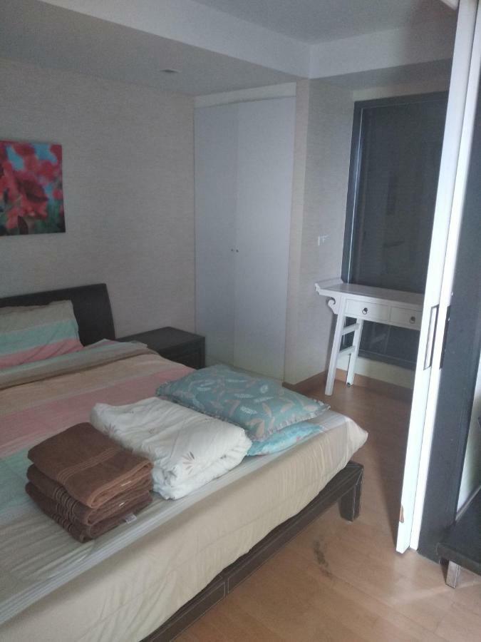 Beach Rocco Condominium *