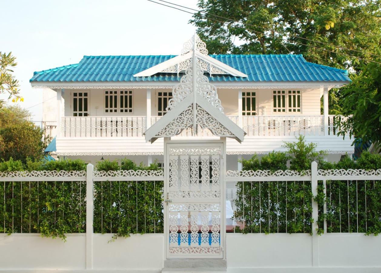 Baan Luang Harn Guest house
