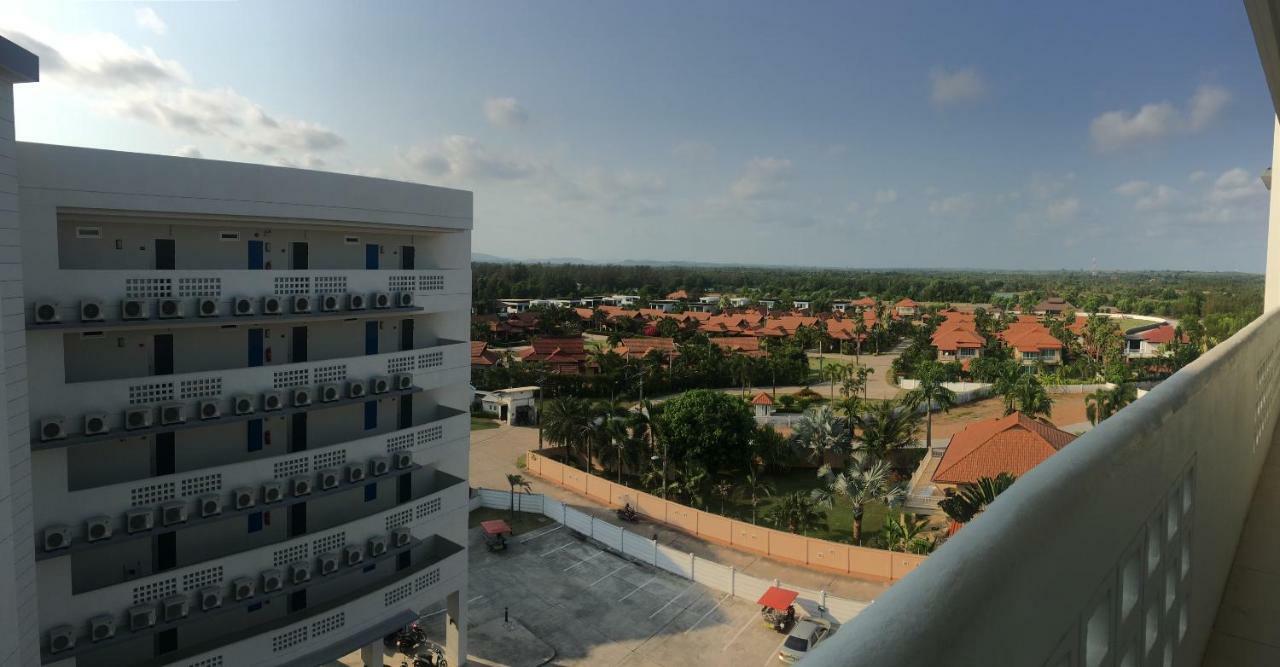 Apartamento Grandblue Condominium#702 Seaview Topfloor Maephim Rayong Mae Phim
