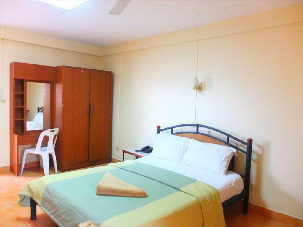 Hotel Utid Court Pattaya