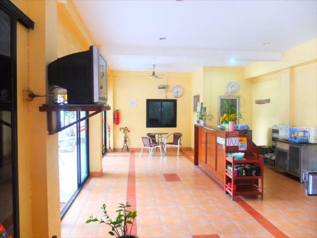Utid Court Hotel
