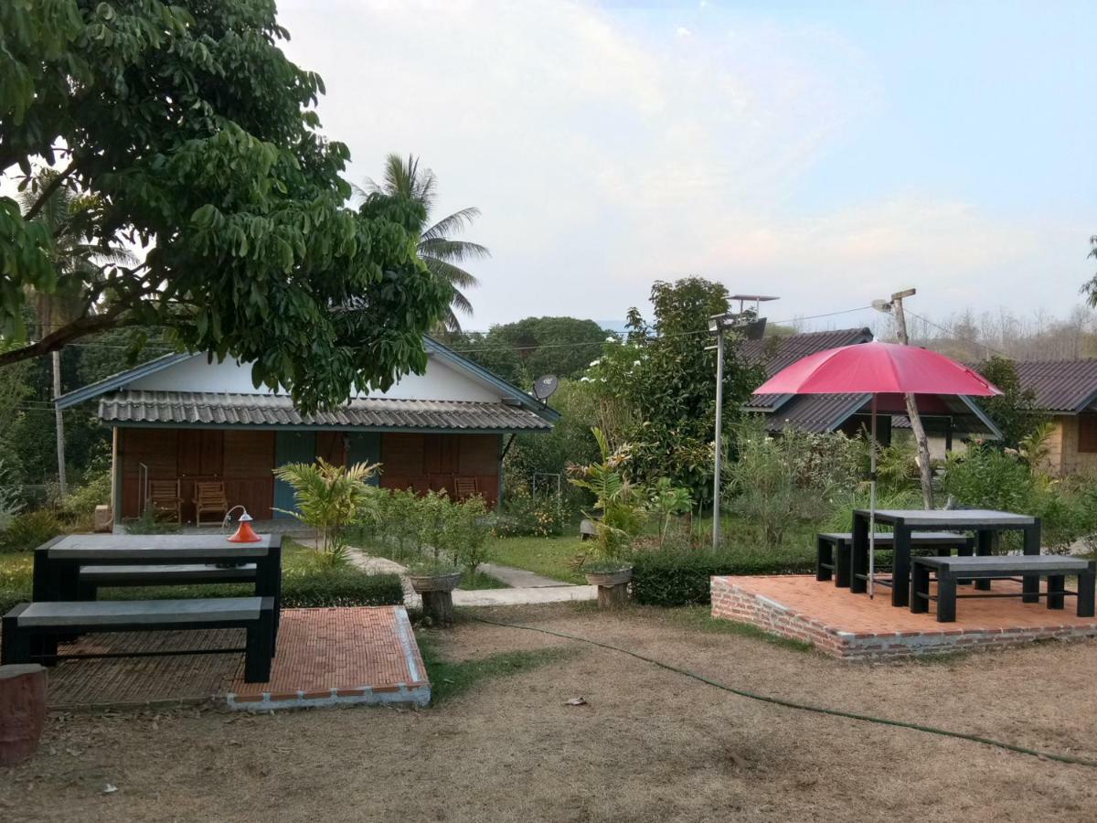 Ban Suan Sukjai * Mae Sariang
