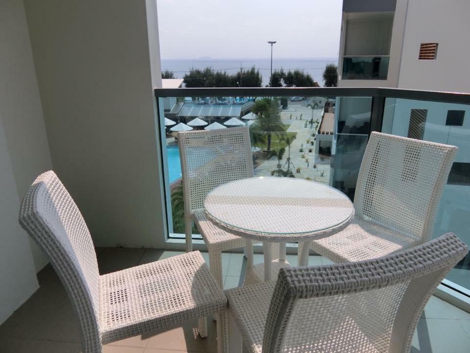 Apartment Grand Blue 509 Mea Phim Beach, Klaeng, Rayong, Thailand