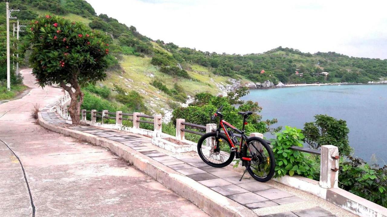 Wilailak @ Koh Srichang Holiday park