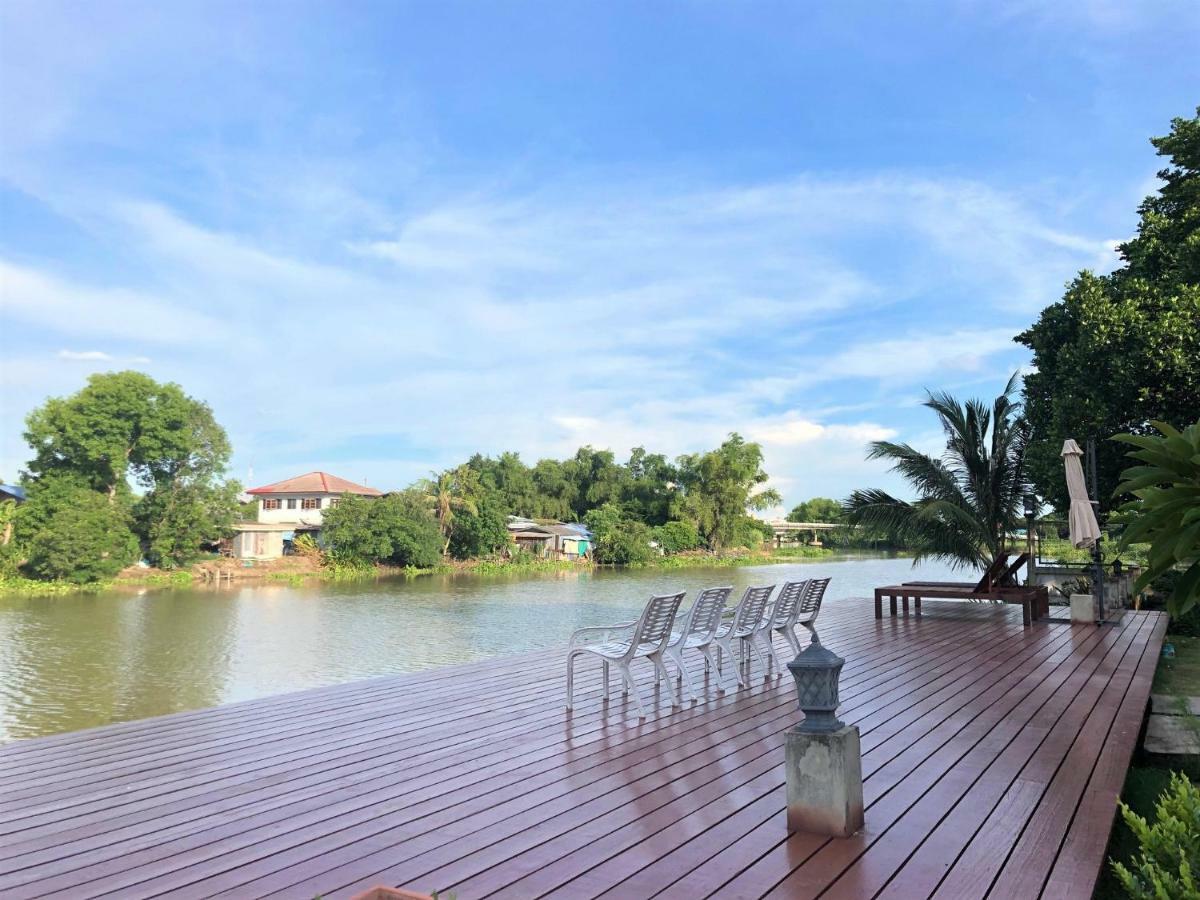 Thararin Resort Ban Doem Bang