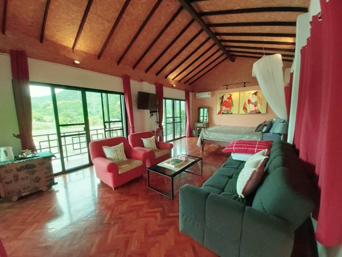 Bed & Breakfast Gumbie House