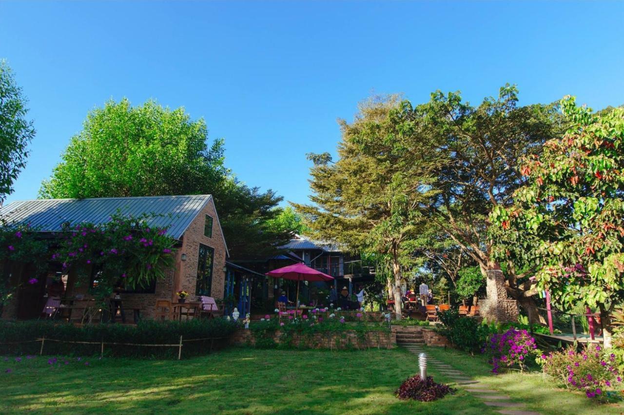 Gumbie House Bed & Breakfast