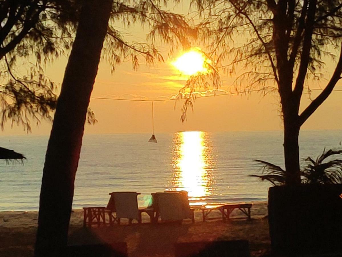 Resort Ao Thai 4*