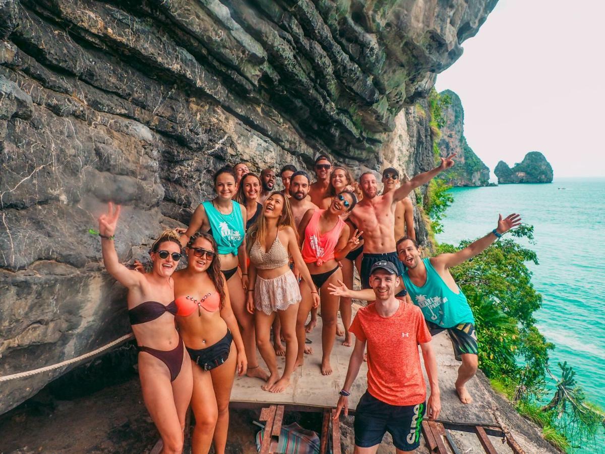 Slumber Party Krabi Hostel *