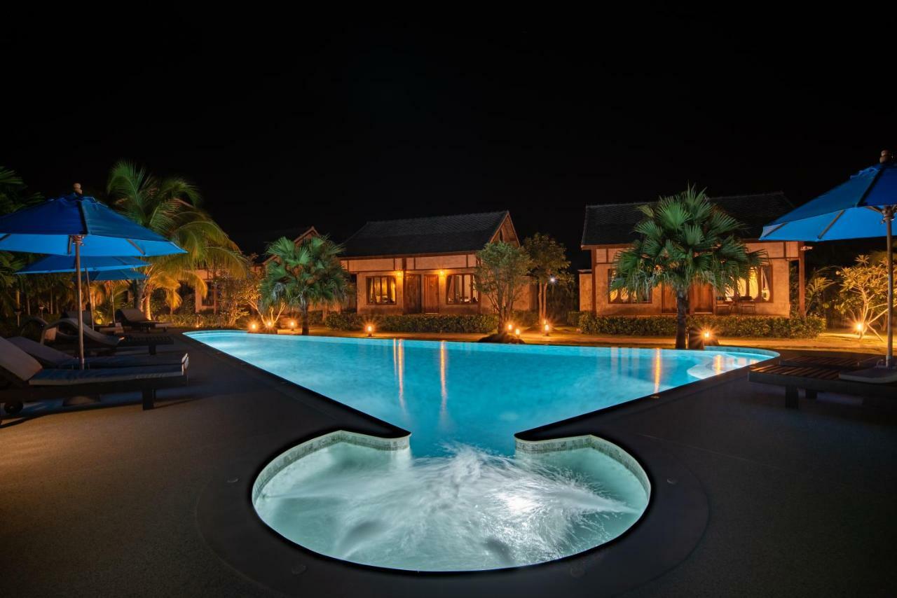Resort Na Vela Village