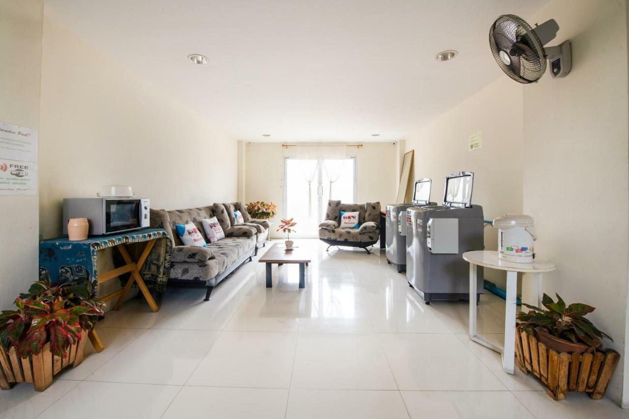 Oyo 306 Paradise Park Laemchabang Hotel