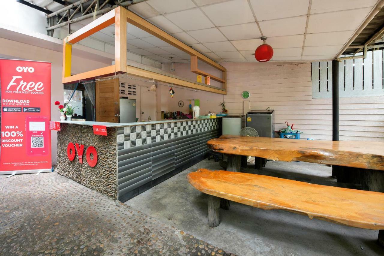 Oyo 276 The 2* Chonburi