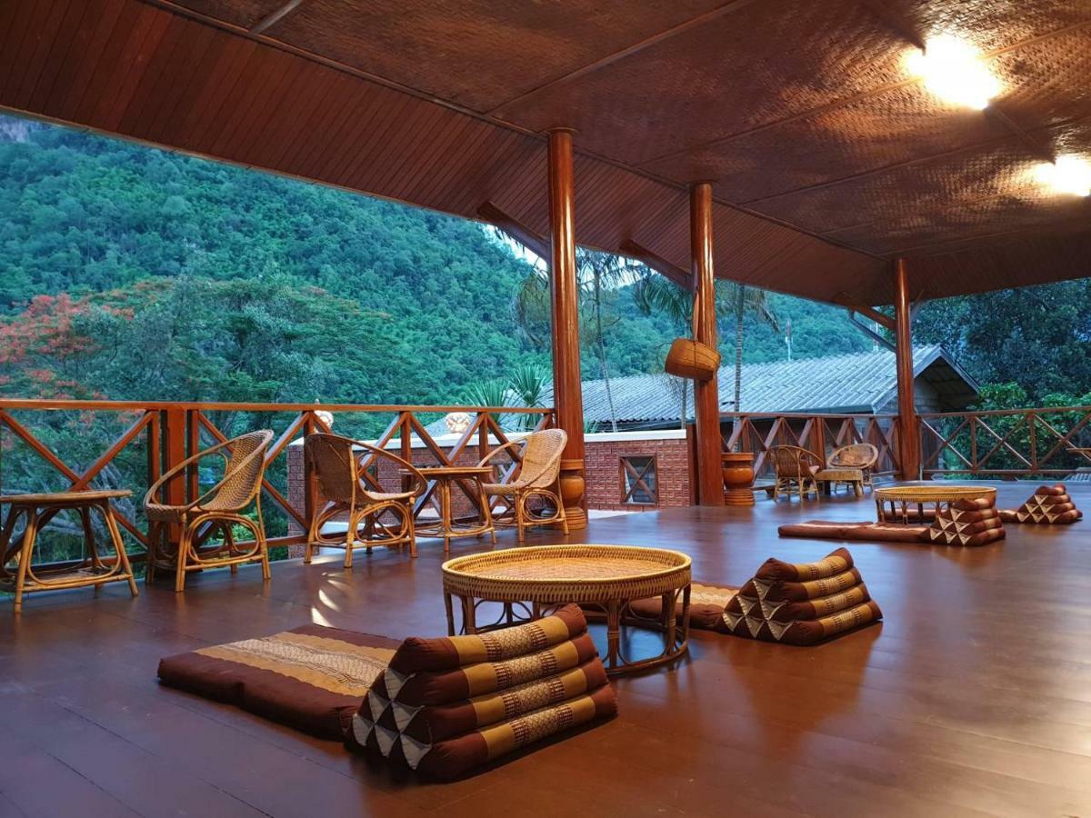 Ashi Chiangdao * Chiang Dao