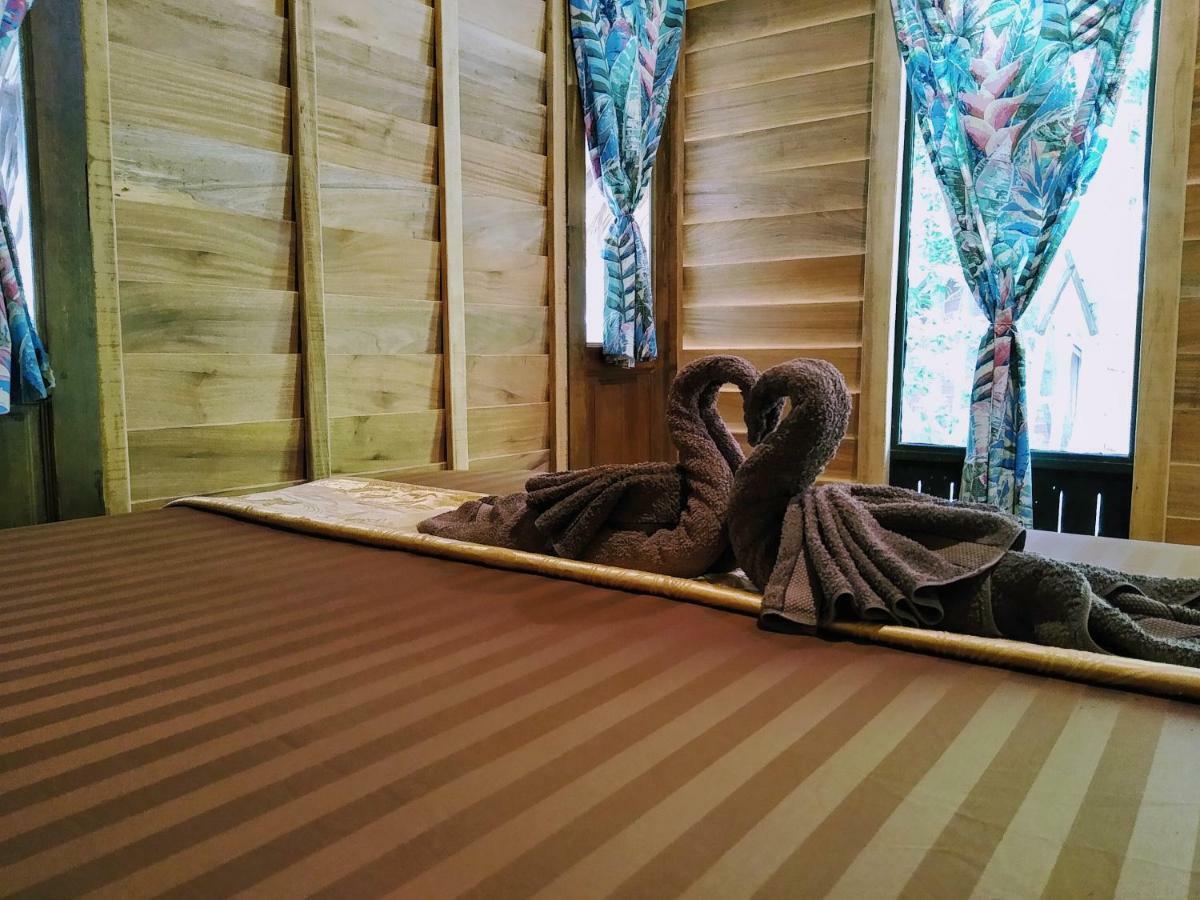 Kafair Hut (Adults Only) 2*