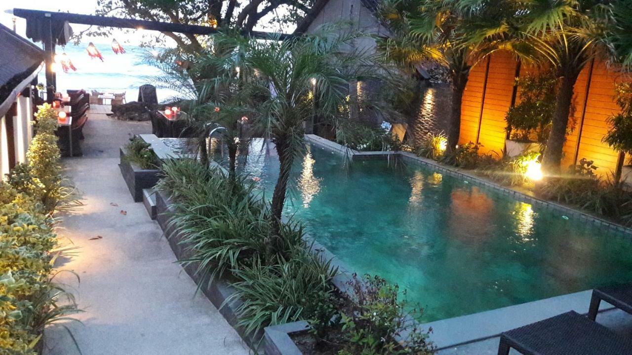 15 Palms 3*