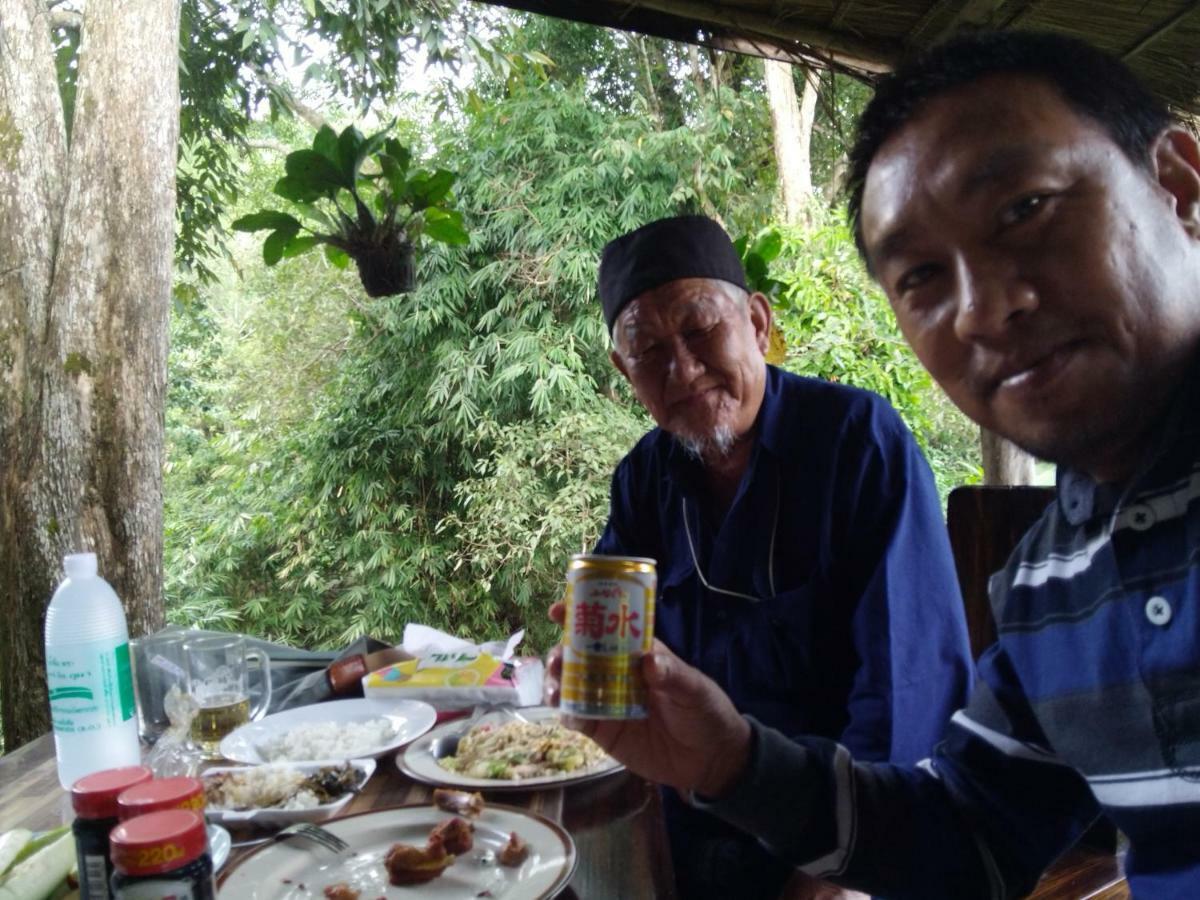Hill Tribe Art House Homestay *