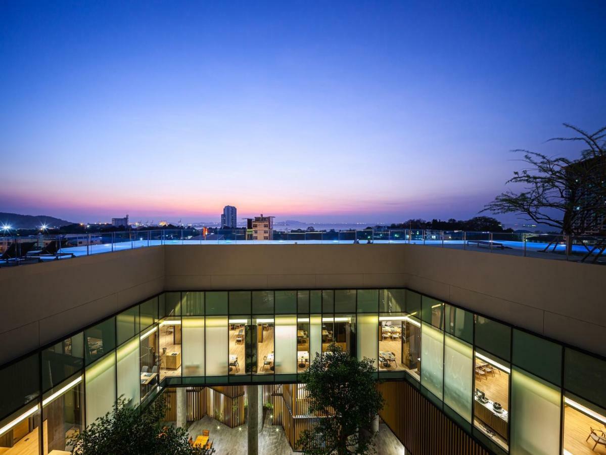 Hotel Arize Sri Racha