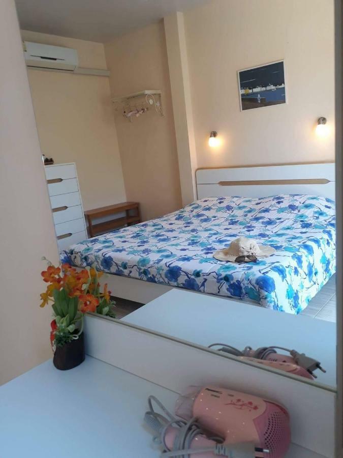 Guest house Belinda Ko Si Chang