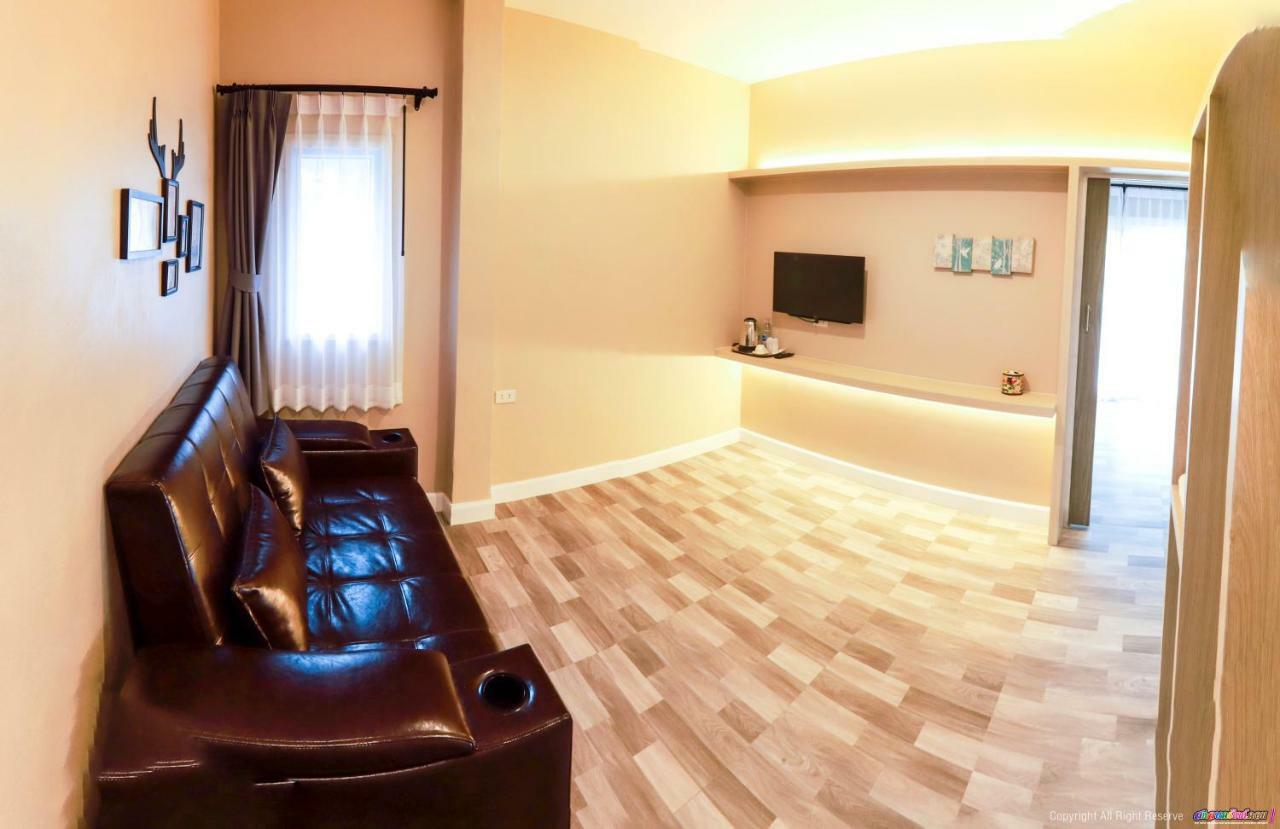 Hotel Color Sha Certified Sakon Nakhon