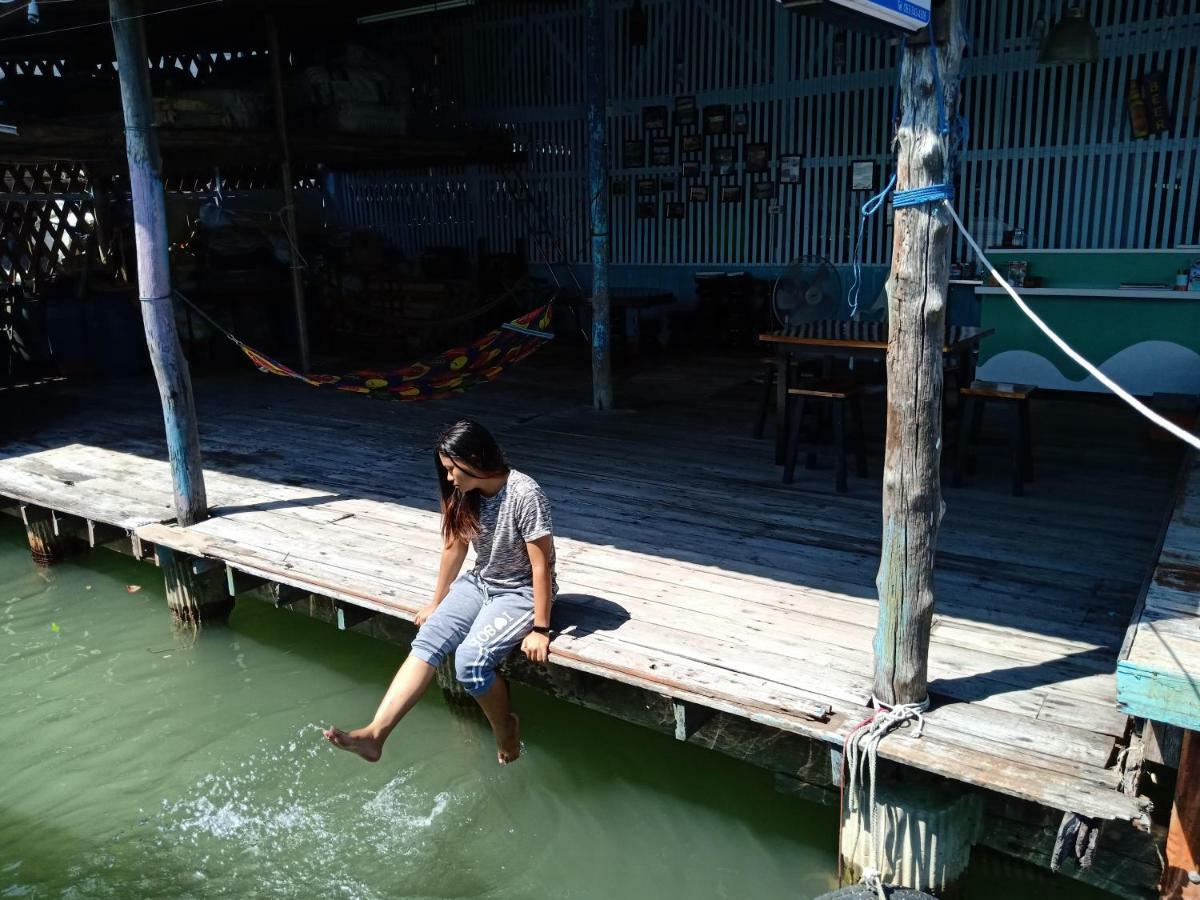 Rub Lom Chom Klong Homestay Chumphon