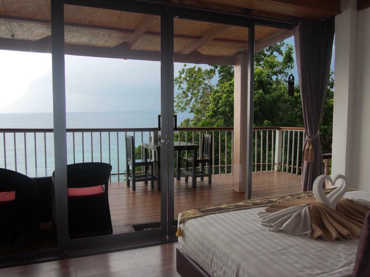 Resort Chareena Hill