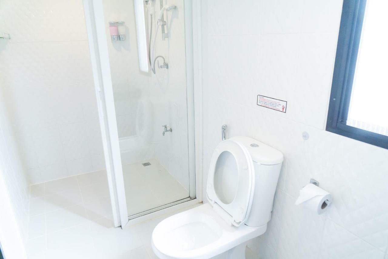 Baan Ploy In (adults Only) Albergue