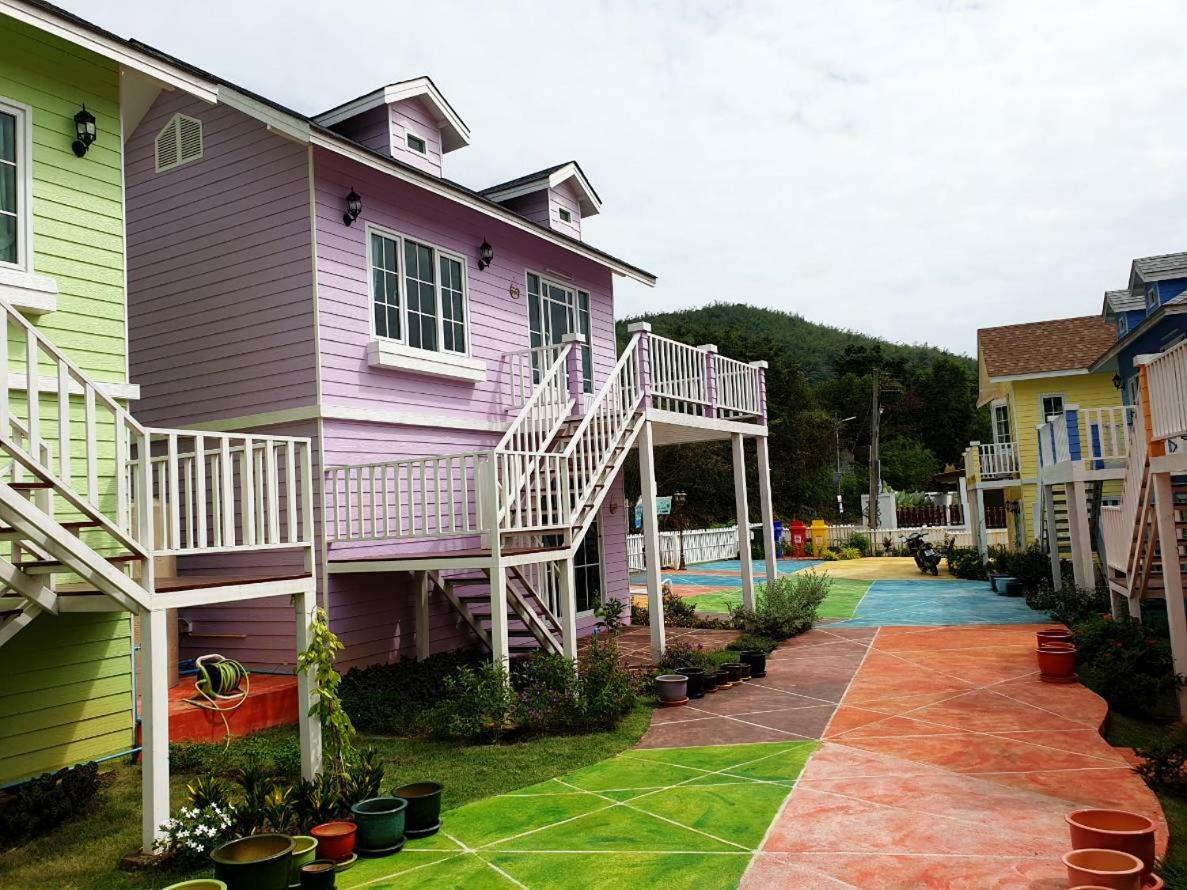 Bunny Hill Resort Sattahip