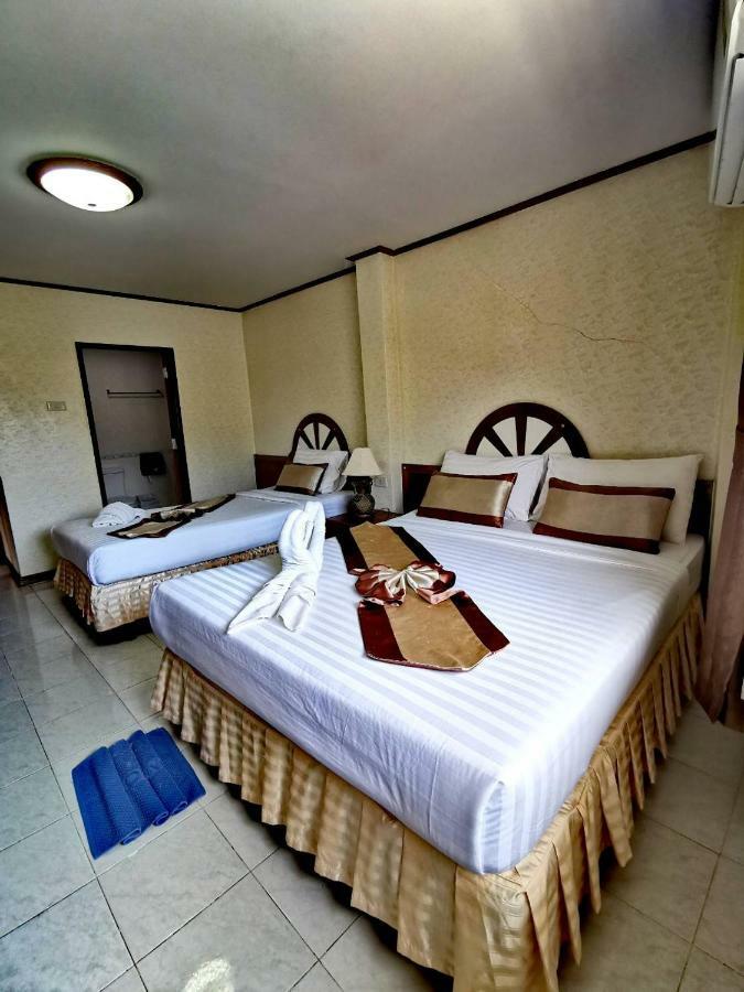 Hotel Natacha Phi Phi Don
