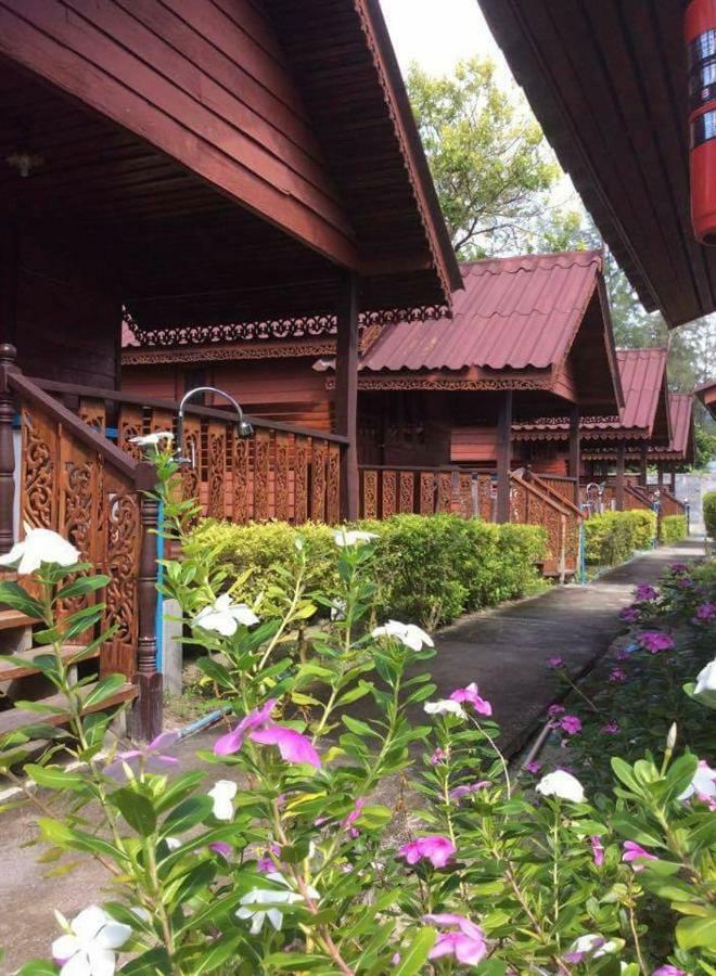 Resort Power Koh Lipe