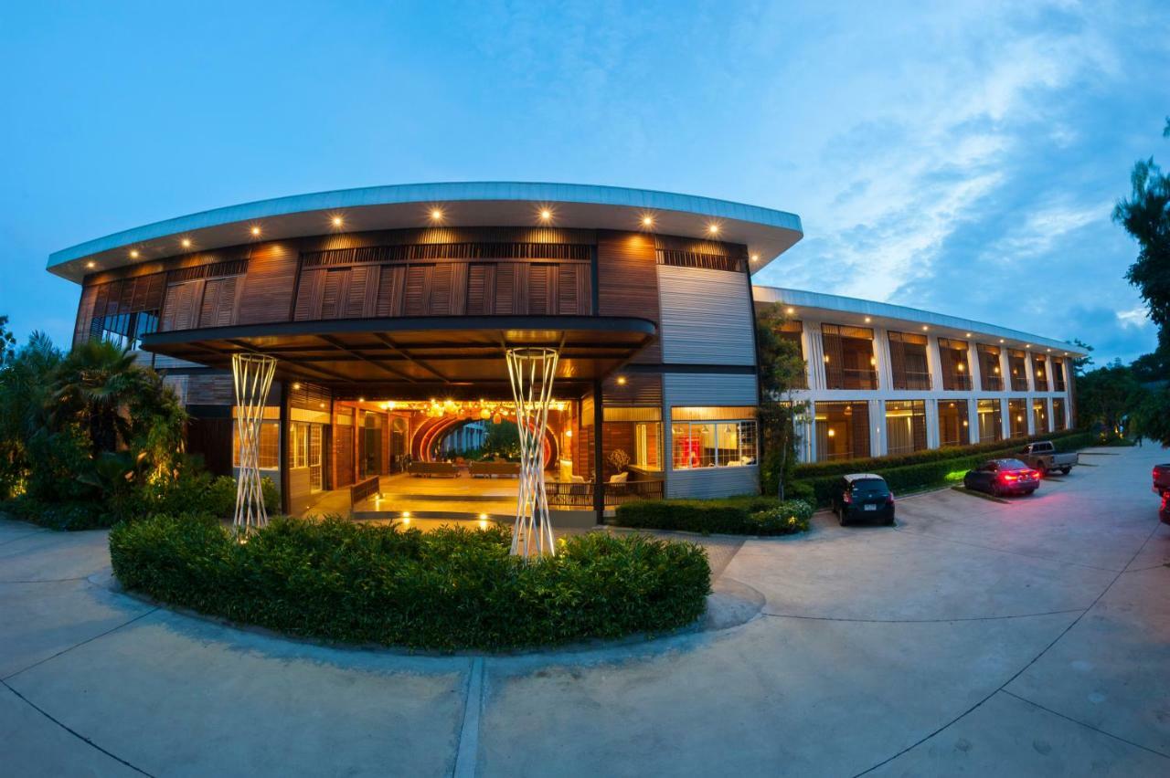 Hotel Baan Rim Ao Chanthaburi