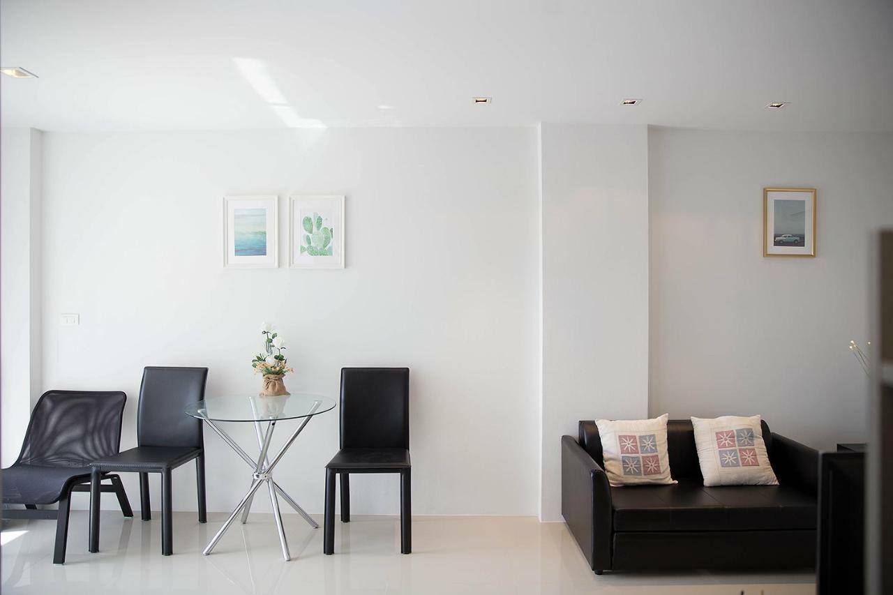 Mosaic Condominiuma62m By Malai *
