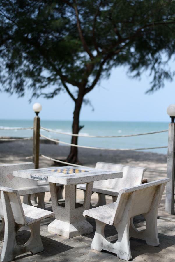 Baan Kratom Tong By The Sea * Cha-Am