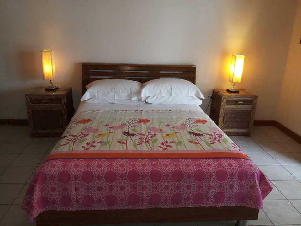 Baansiesom Villa Sam Roi Yot
