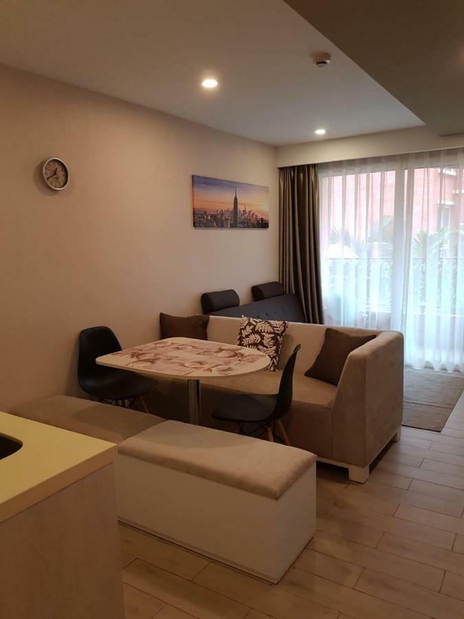Seven Seas Dream Apartment