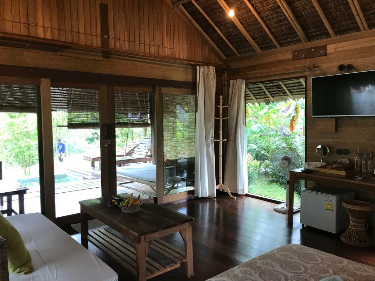 Thap Pala Resort