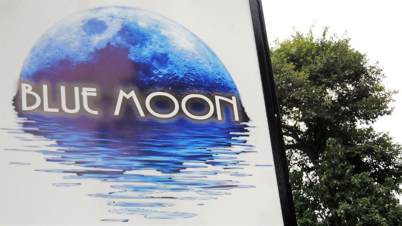 Inn Blue Moon Samed Koh Samet