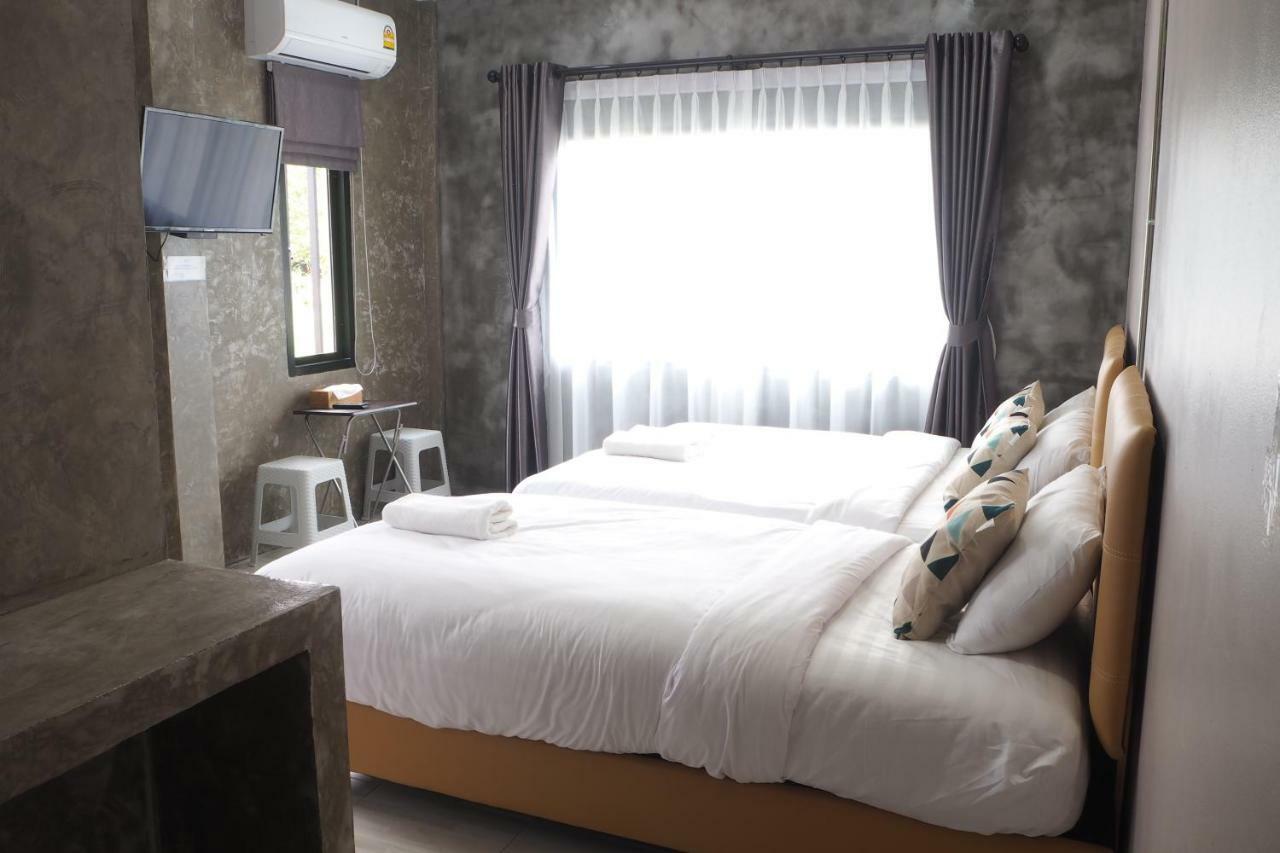 Resort บ้านแก่งรีสอร์ท 2*