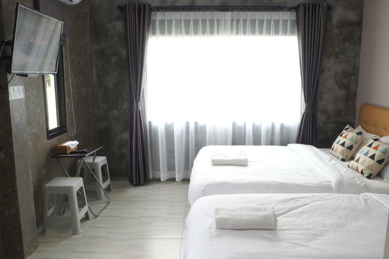 Resort บ้านแก่งรีสอร์ท